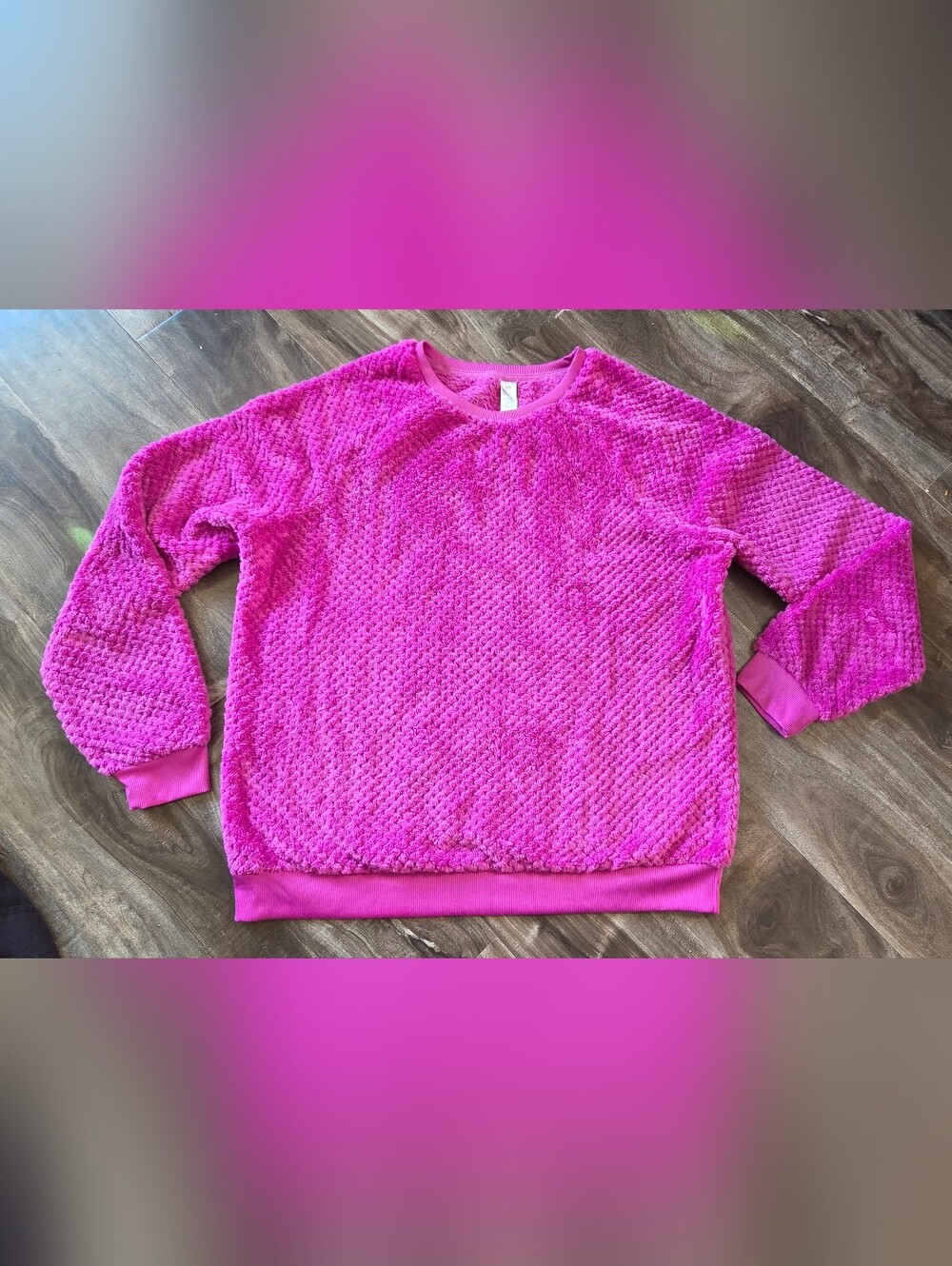 George Plush Crewneck Sweatshirt - Hot Pink